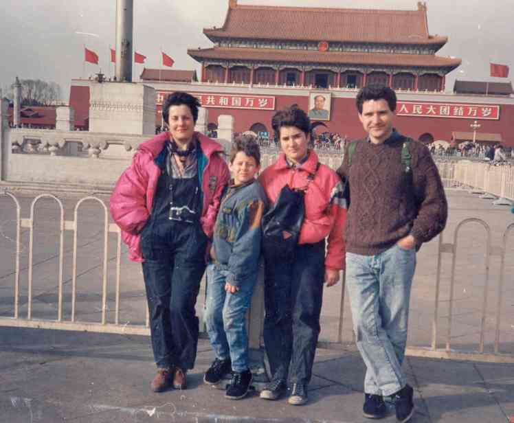 1988 12 tiananmen foto quatre